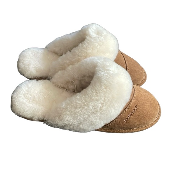 Nuknuuk - Leather Slippers - Picture 5 of 7